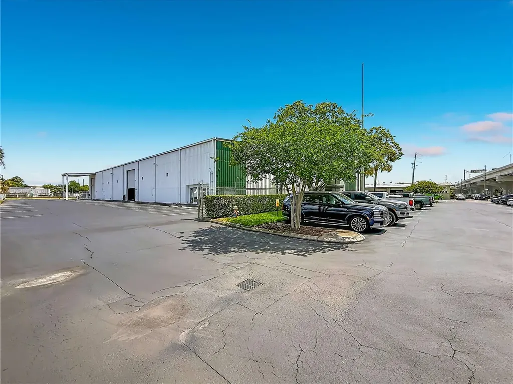 4677 118th Avenue N Clearwater FL 33762