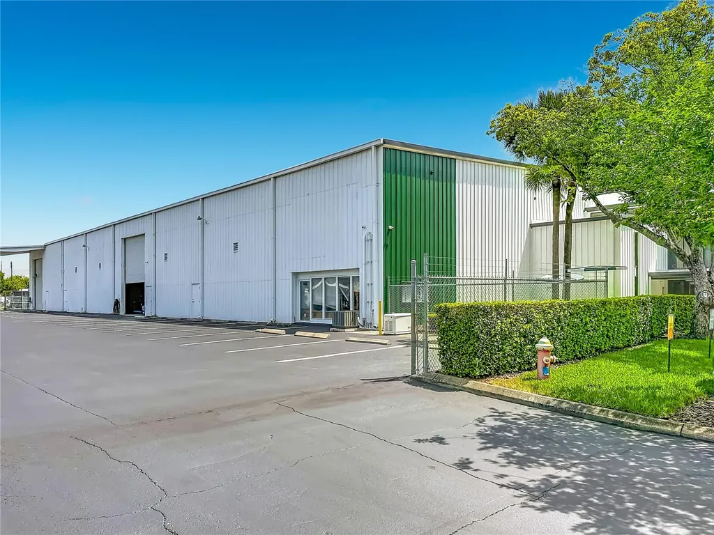 4677 118th Avenue N Clearwater FL 33762