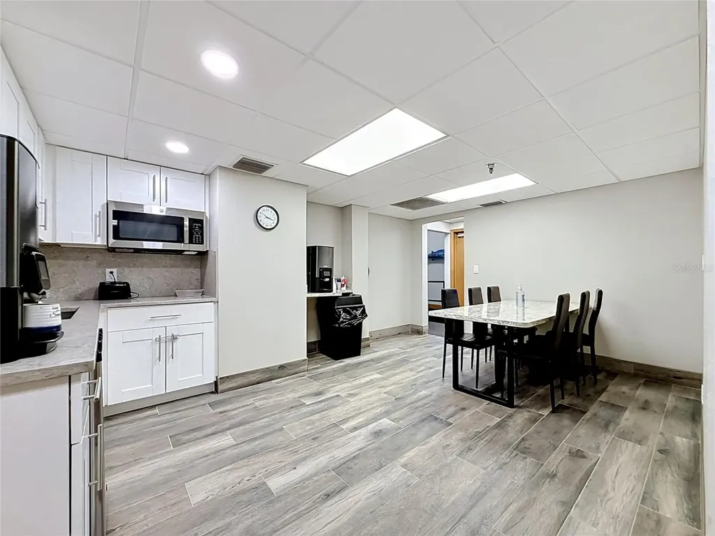4677 118th Avenue N Clearwater FL 33762