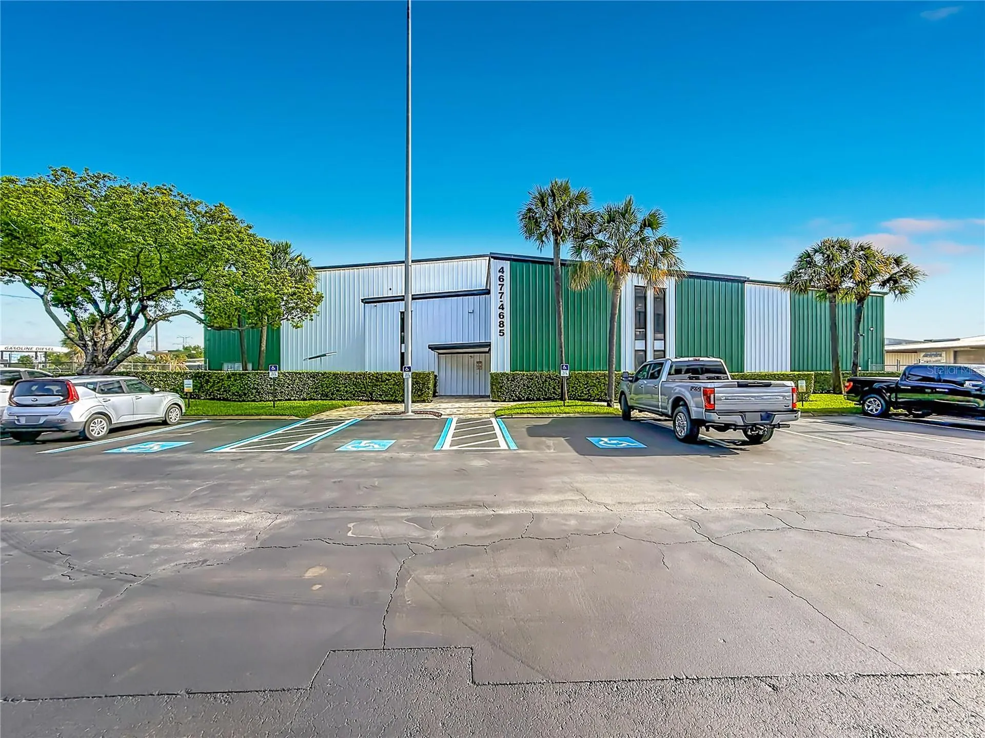 4677 118th Avenue N Clearwater FL 33762