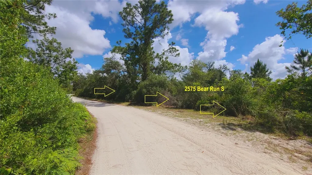 2575 Bear Run S Frostproof FL 33843
