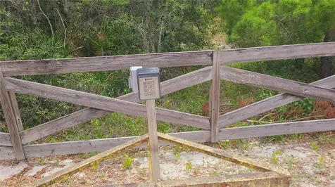2575 Bear Run S Frostproof FL 33843
