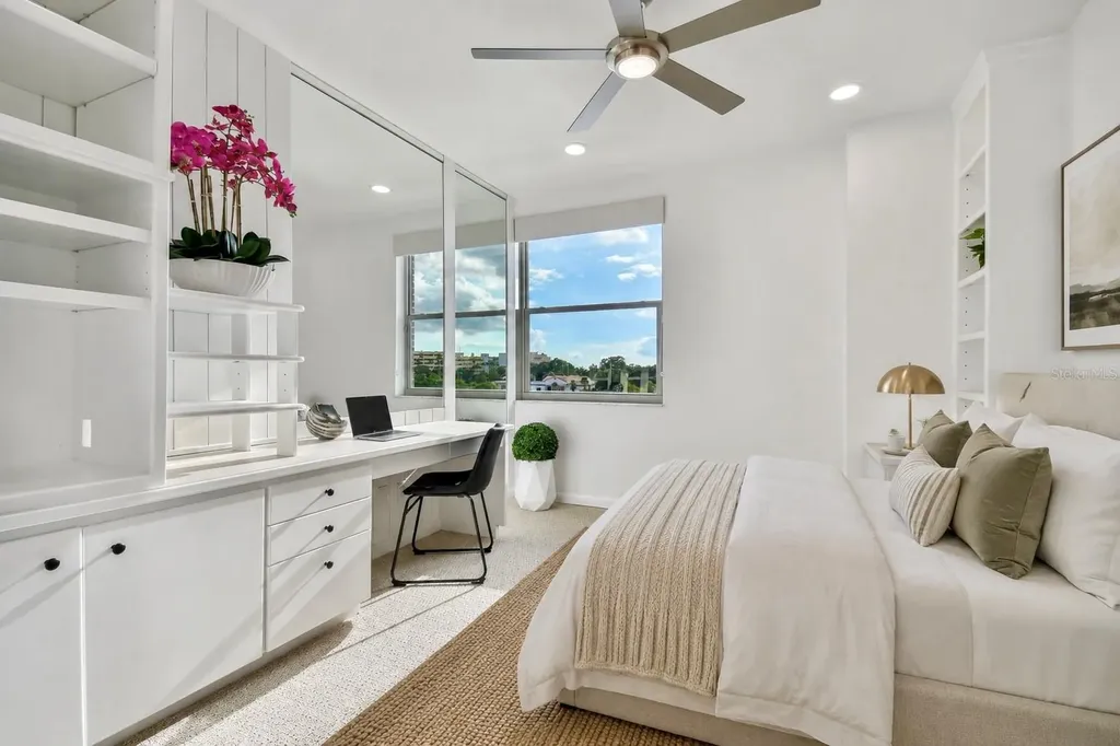 941 Seddon Cove Way Tampa FL 33602
