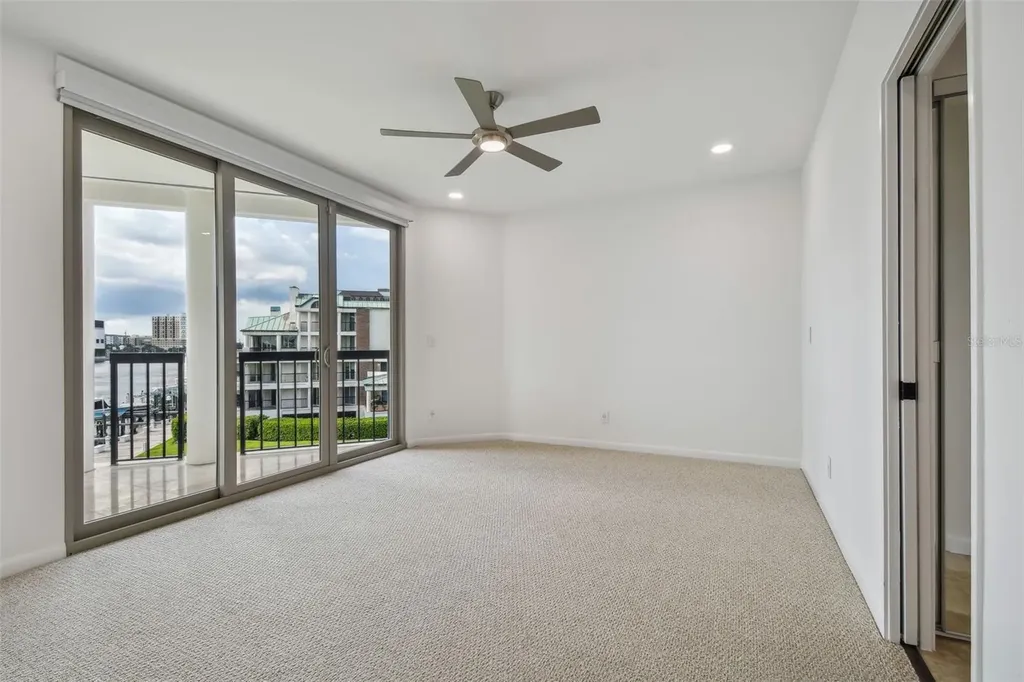 941 Seddon Cove Way Tampa FL 33602