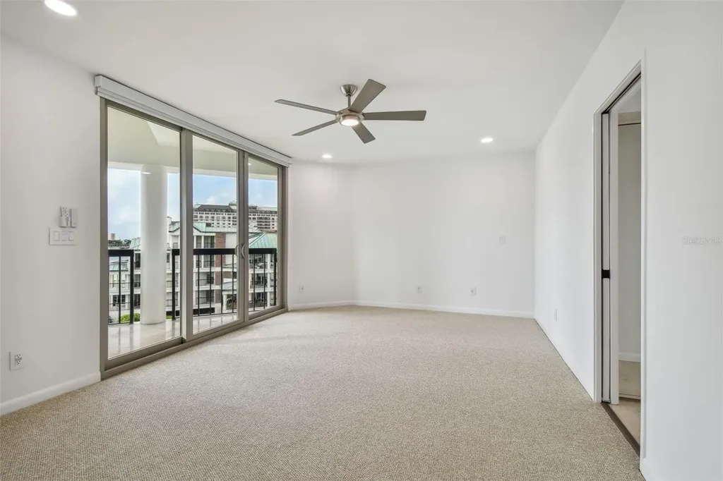 941 Seddon Cove Way Tampa FL 33602