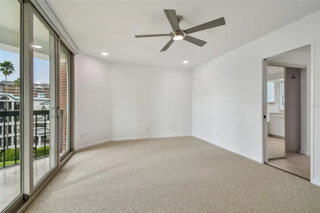 941 Seddon Cove Way Tampa FL 33602