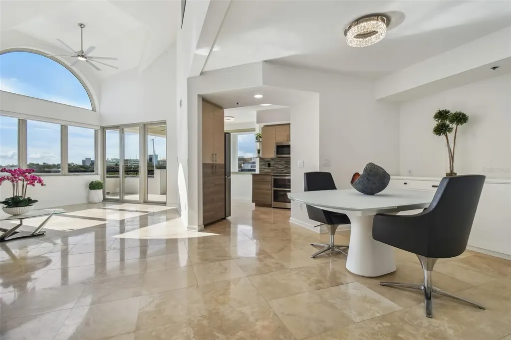 941 Seddon Cove Way Tampa FL 33602