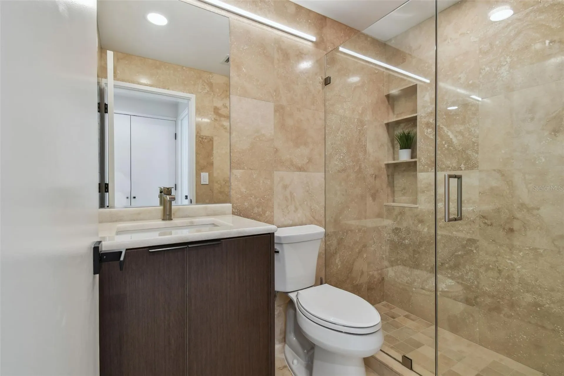 941 Seddon Cove Way Tampa FL 33602