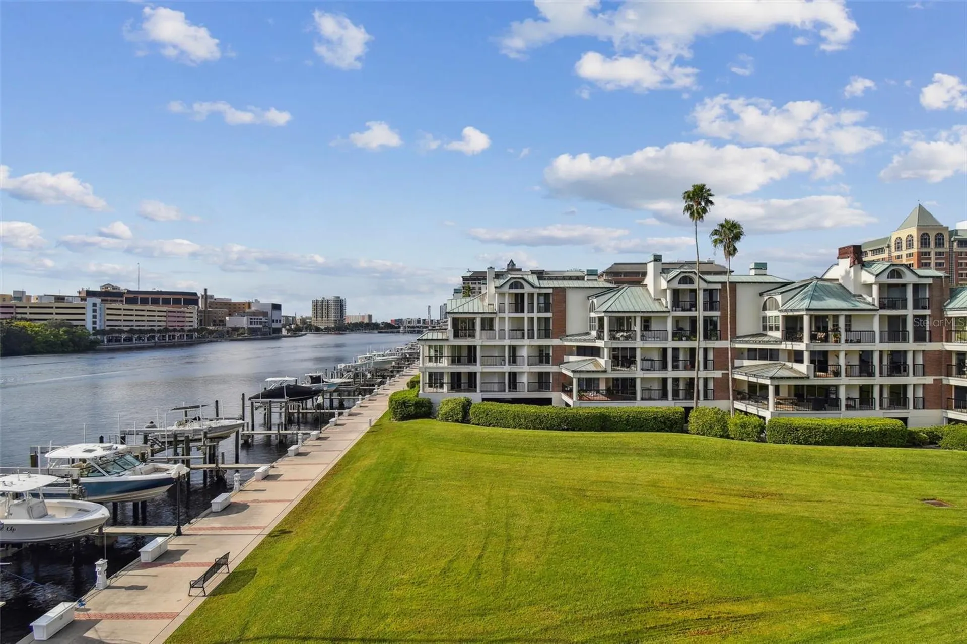 941 Seddon Cove Way Tampa FL 33602