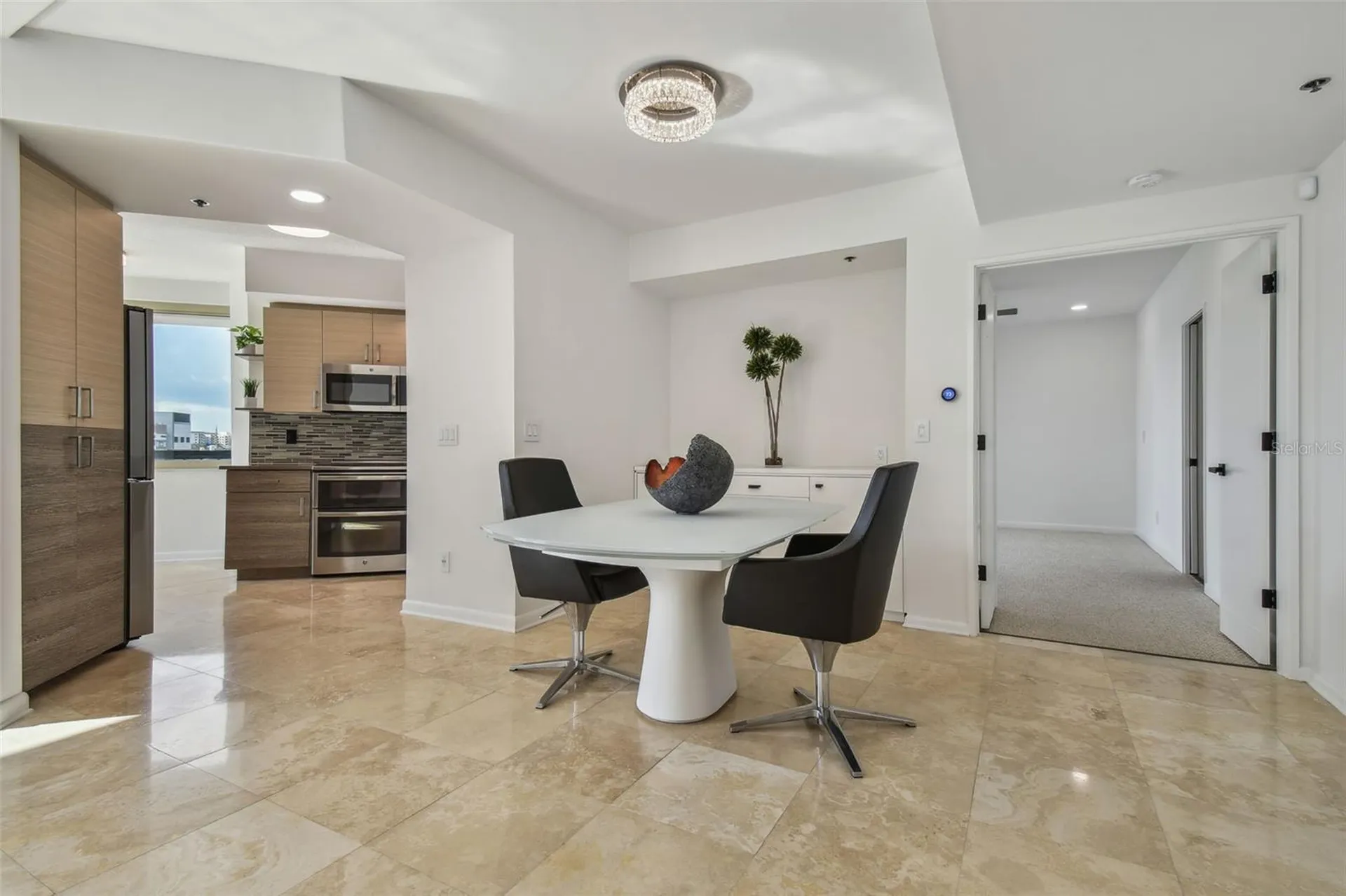 941 Seddon Cove Way Tampa FL 33602