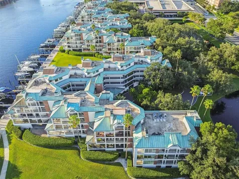 941 Seddon Cove Way Tampa FL 33602