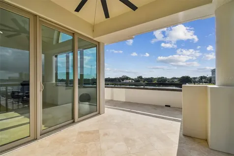 941 Seddon Cove Way Tampa FL 33602