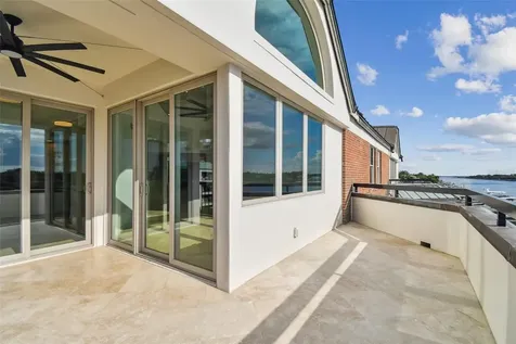 941 Seddon Cove Way Tampa FL 33602