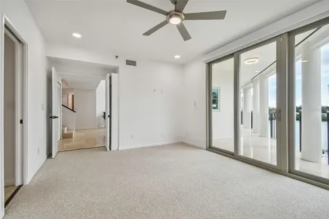 941 Seddon Cove Way Tampa FL 33602