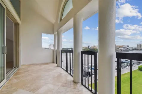 941 Seddon Cove Way Tampa FL 33602
