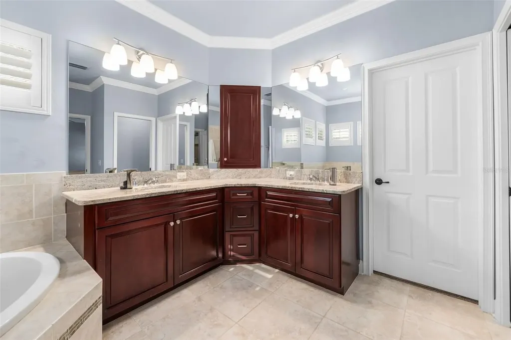 888 NW 136th Street Newberry FL 32669