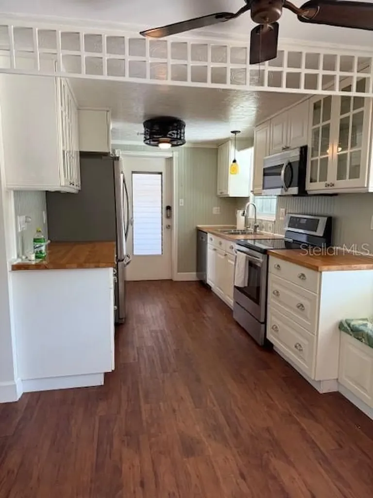 831 40th Street Sarasota FL 34234