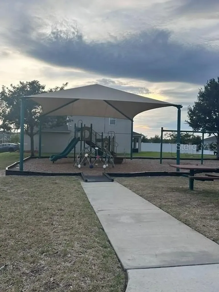 516 Ogelthorpe Drive Davenport FL 33897