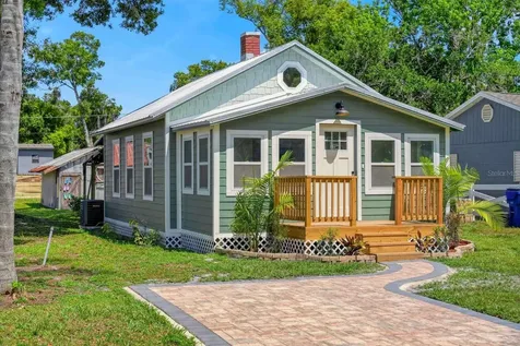 707 Virginia Avenue St Cloud FL 34769