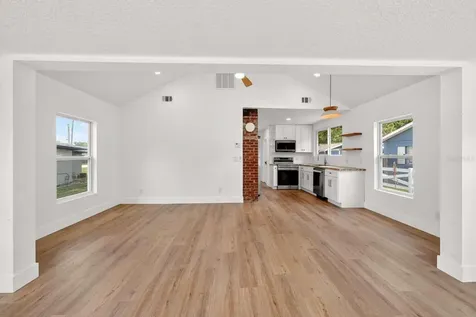 707 Virginia Avenue St Cloud FL 34769