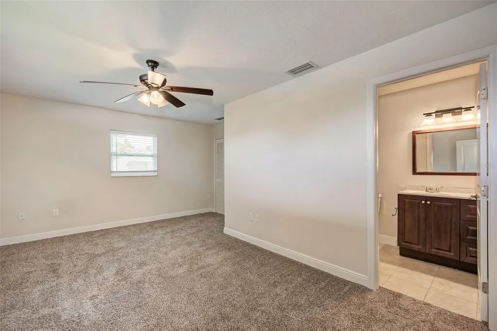 1330 Georgetowne Circle Sarasota FL 34232