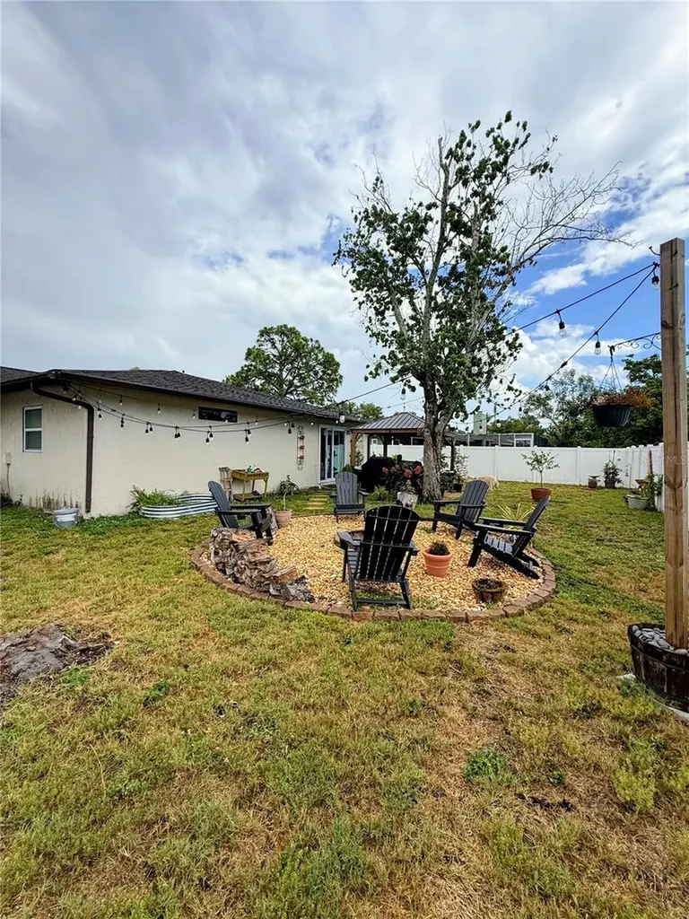 1330 Georgetowne Circle Sarasota FL 34232