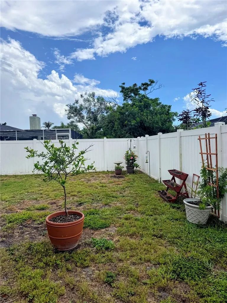 1330 Georgetowne Circle Sarasota FL 34232