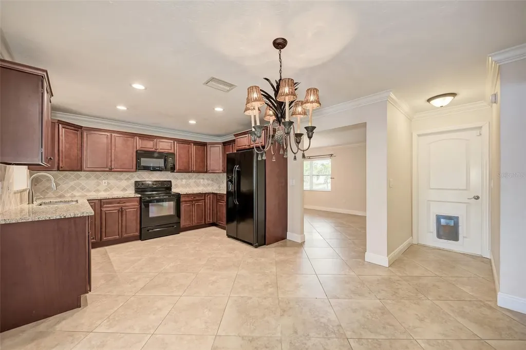 1330 Georgetowne Circle Sarasota FL 34232