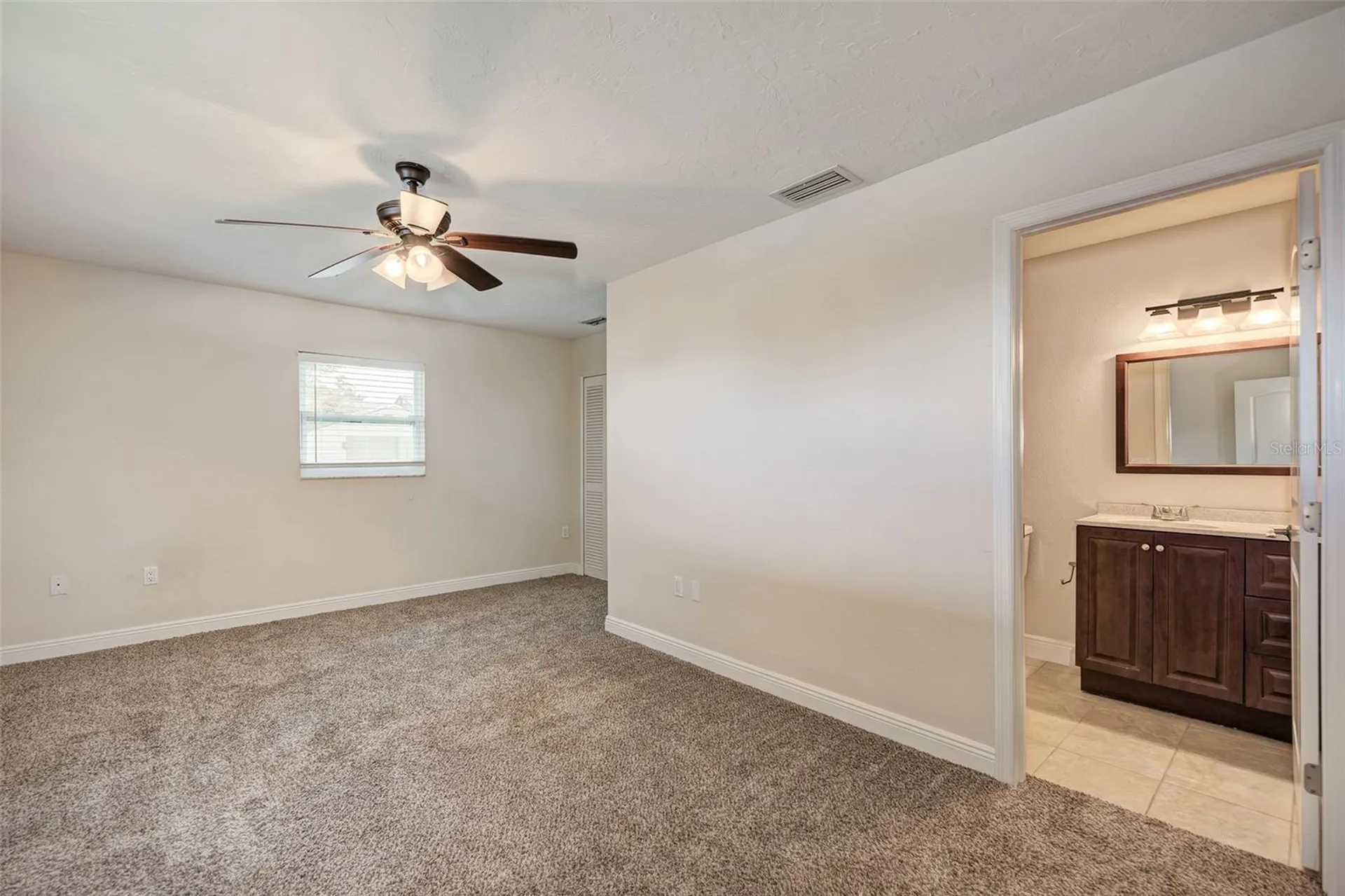 1330 Georgetowne Circle Sarasota FL 34232
