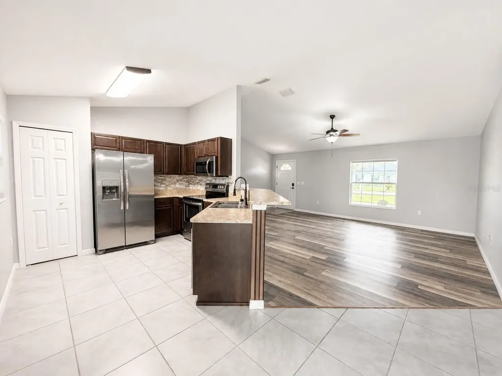17023 SW 41st Avenue Ocala FL 34473
