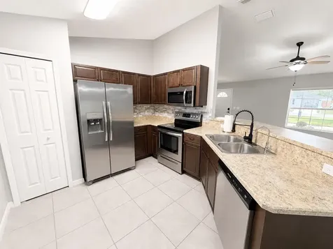 17023 SW 41st Avenue Ocala FL 34473