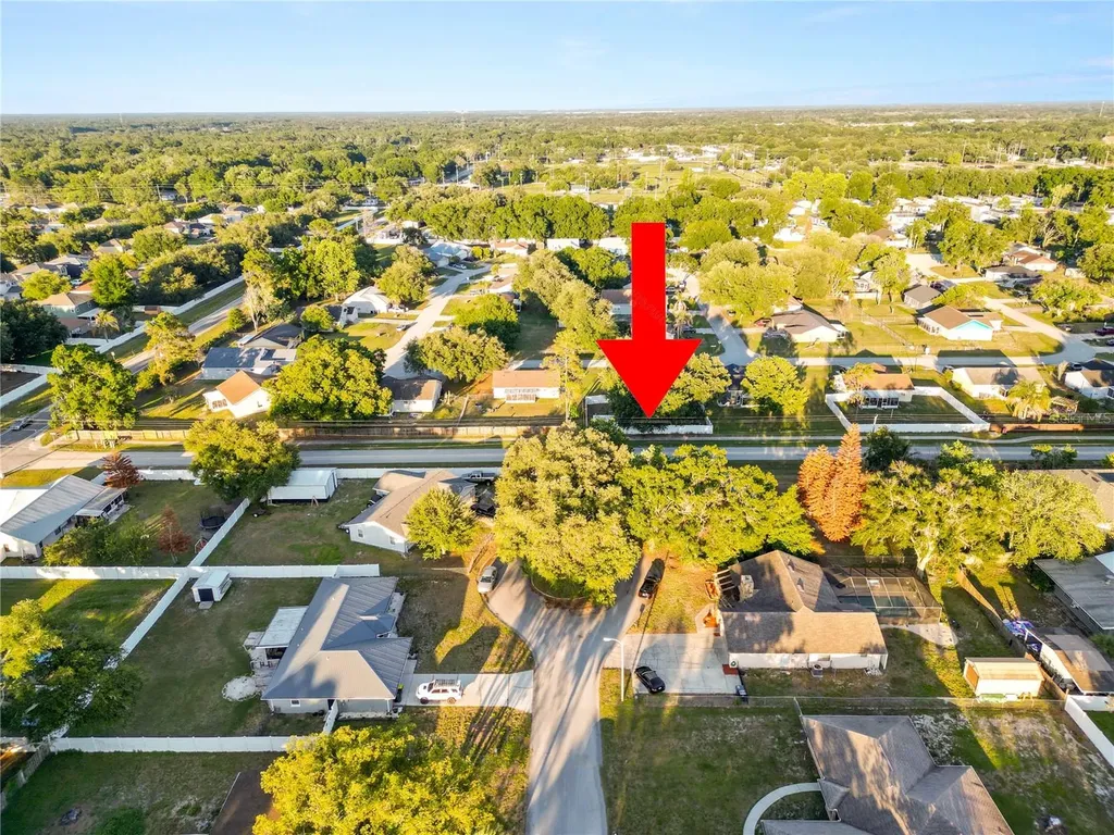 2304 Cheshire Place Lakeland FL 33810