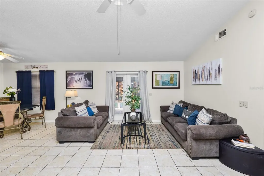 2304 Cheshire Place Lakeland FL 33810
