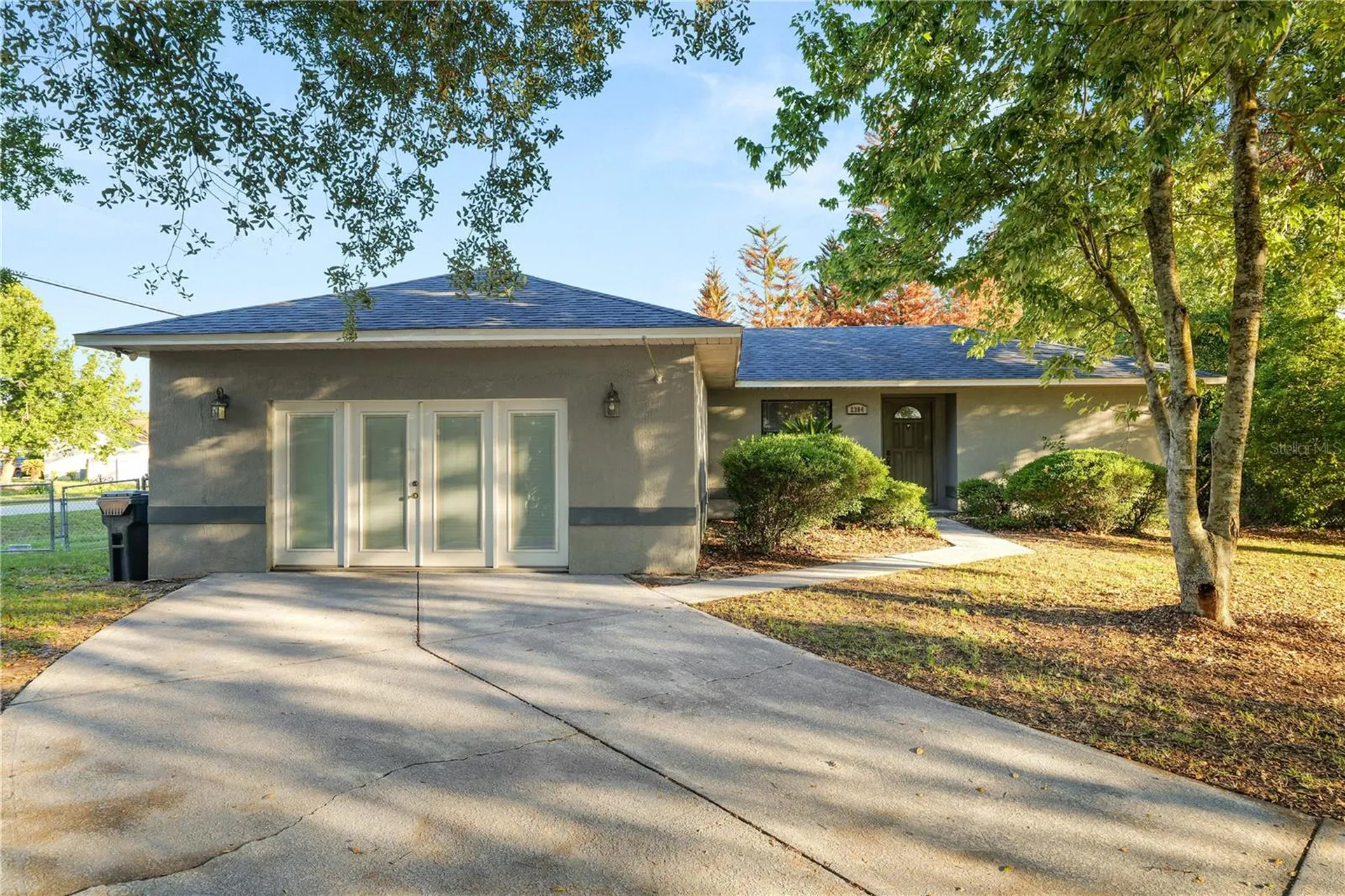 2304 Cheshire Place Lakeland FL 33810