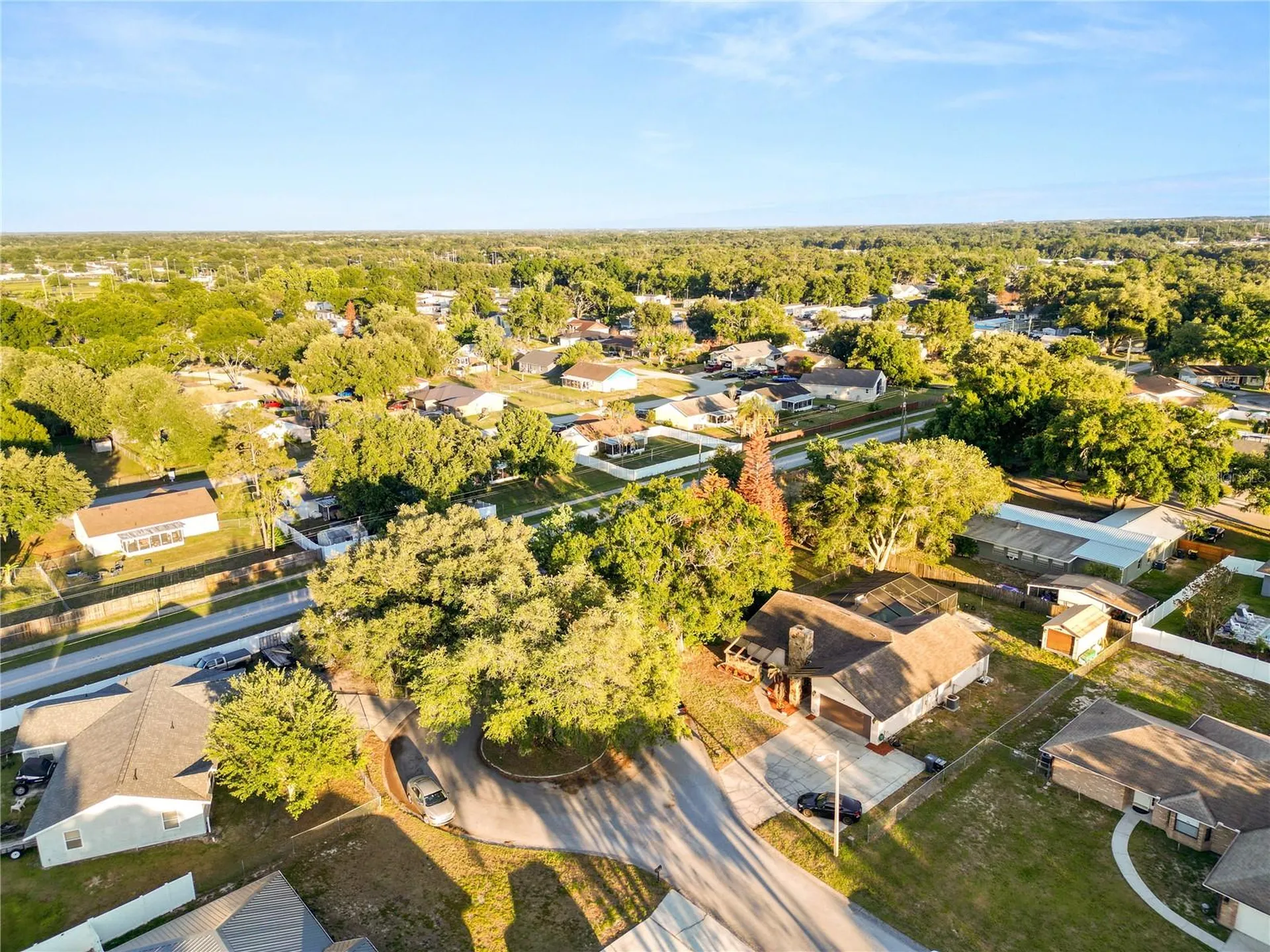 2304 Cheshire Place Lakeland FL 33810
