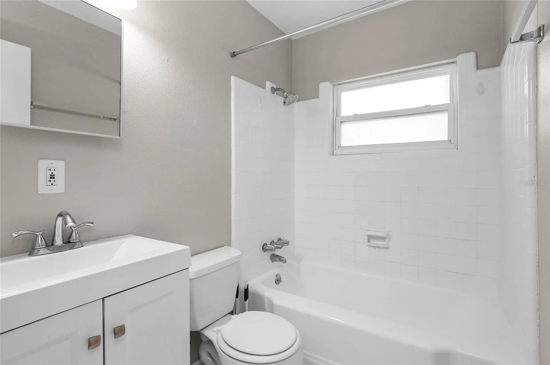 1629 Dauphin Lane Orlando FL 32803