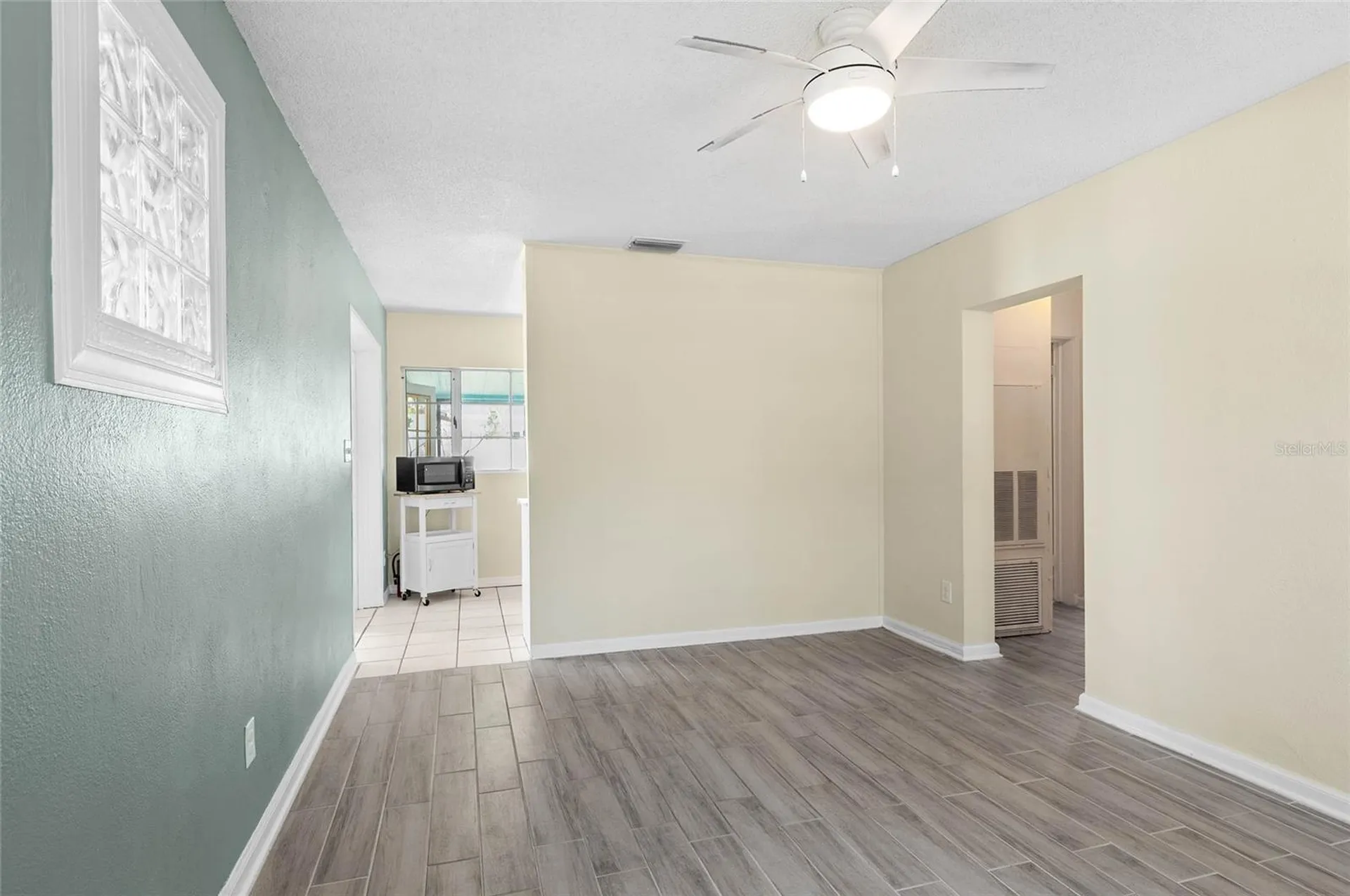 1629 Dauphin Lane Orlando FL 32803