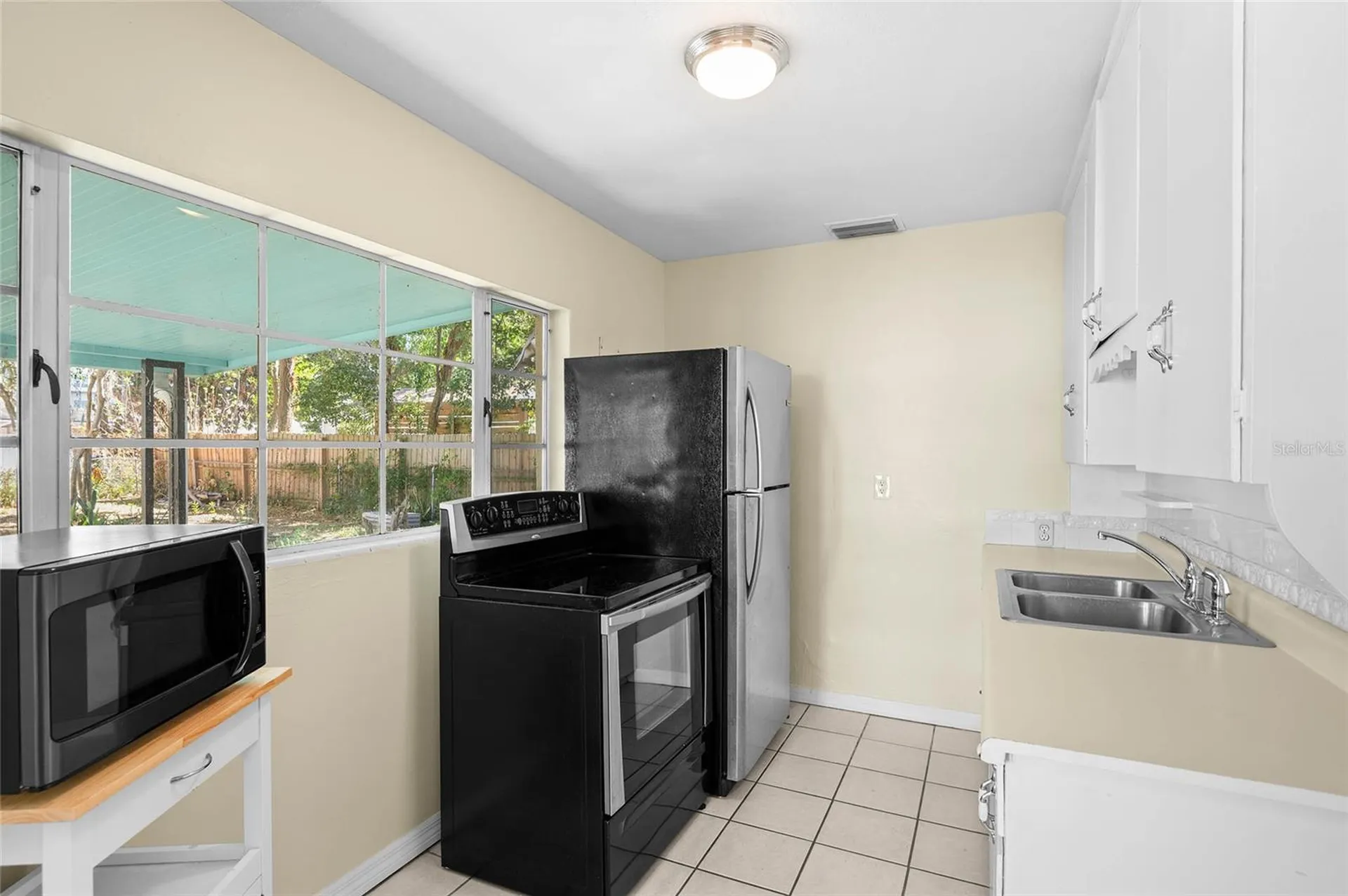 1629 Dauphin Lane Orlando FL 32803