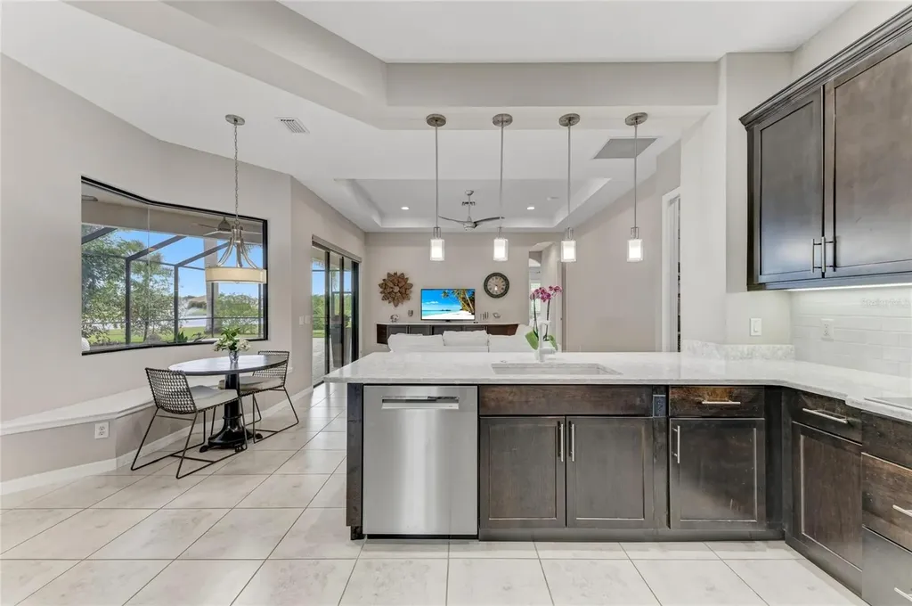 956 145th Street Circle NE Bradenton FL 34212