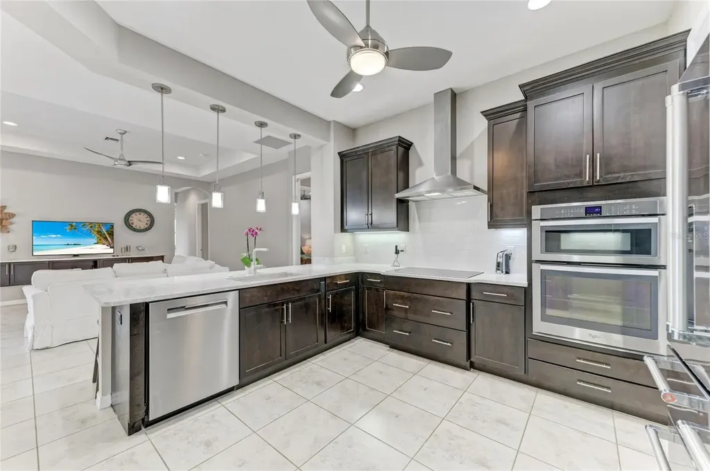 956 145th Street Circle NE Bradenton FL 34212