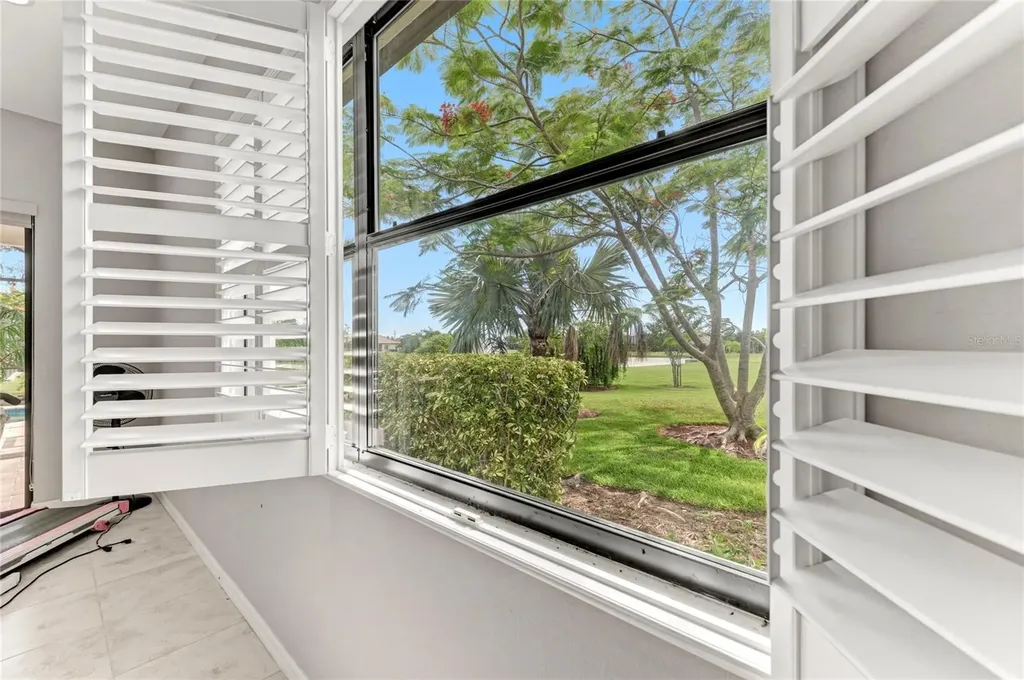 956 145th Street Circle NE Bradenton FL 34212
