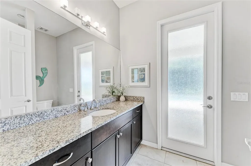 956 145th Street Circle NE Bradenton FL 34212
