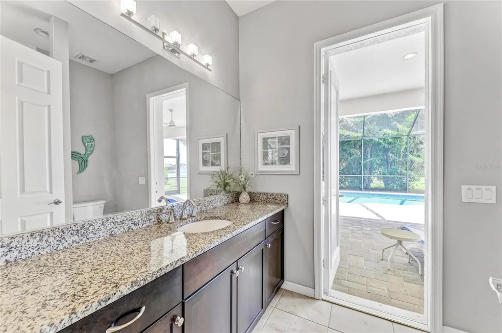 956 145th Street Circle NE Bradenton FL 34212