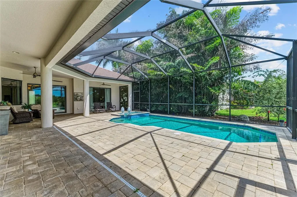 956 145th Street Circle NE Bradenton FL 34212