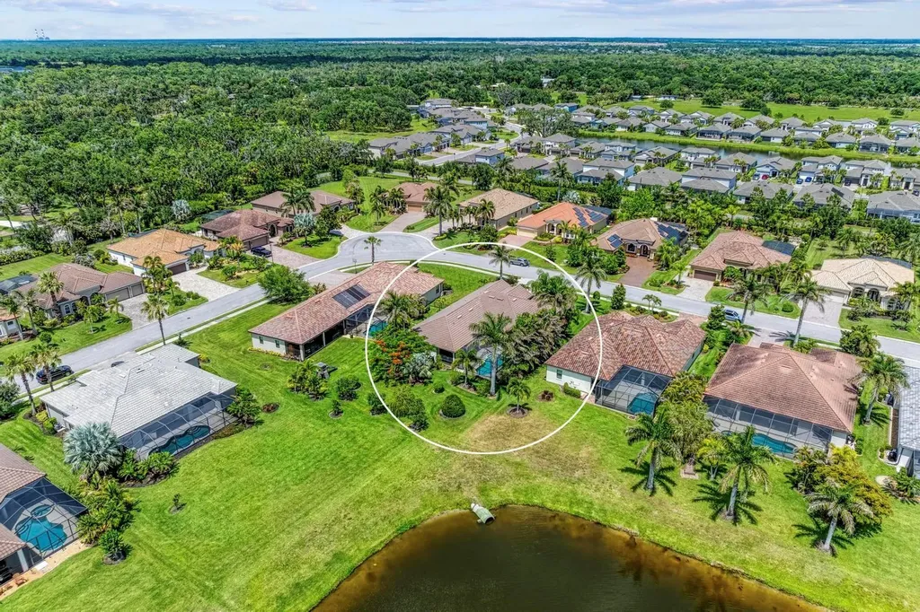 956 145th Street Circle NE Bradenton FL 34212