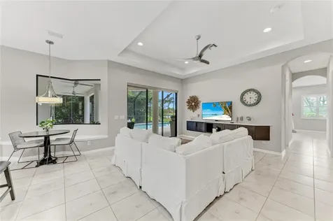 956 145th Street Circle NE Bradenton FL 34212
