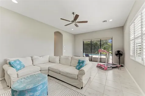 956 145th Street Circle NE Bradenton FL 34212