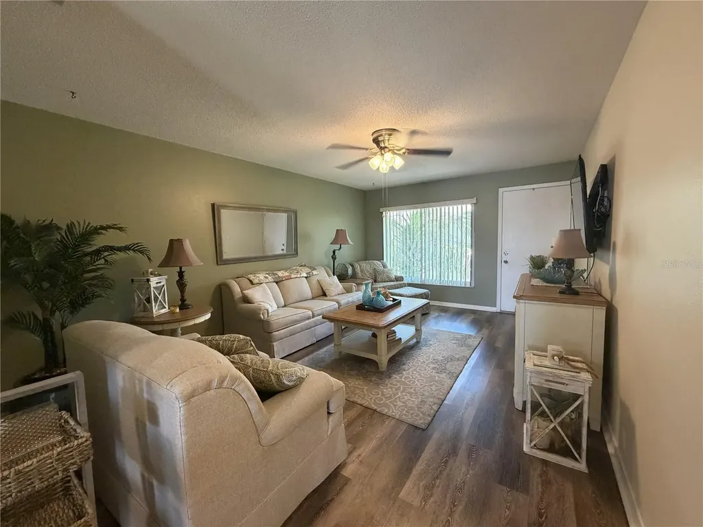 204 S Anoka Avenue Avon Park FL 33825
