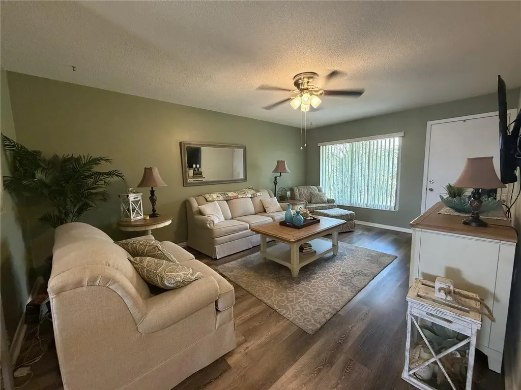 204 S Anoka Avenue Avon Park FL 33825