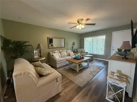 204 S Anoka Avenue Avon Park FL 33825